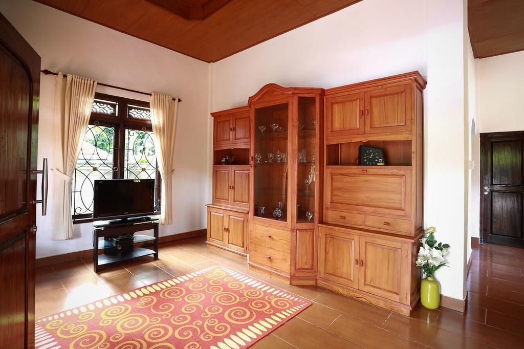 Villa Maryadi Lovina Exteriör bild
