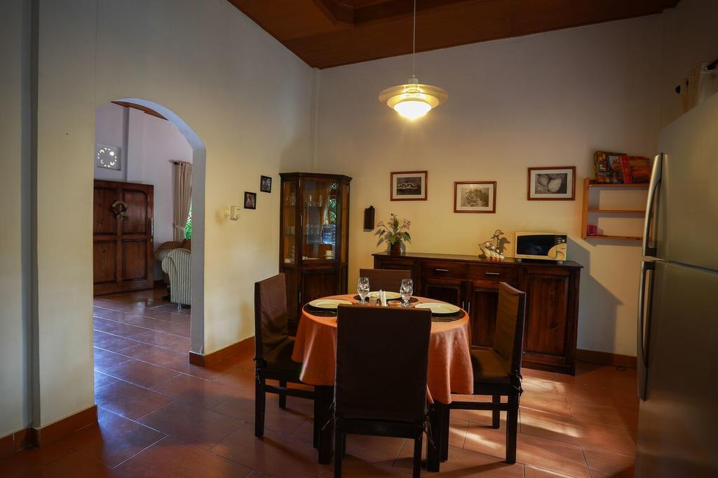 Villa Maryadi Lovina Exteriör bild