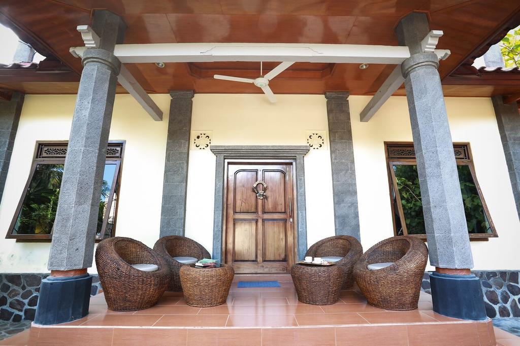 Villa Maryadi Lovina Exteriör bild